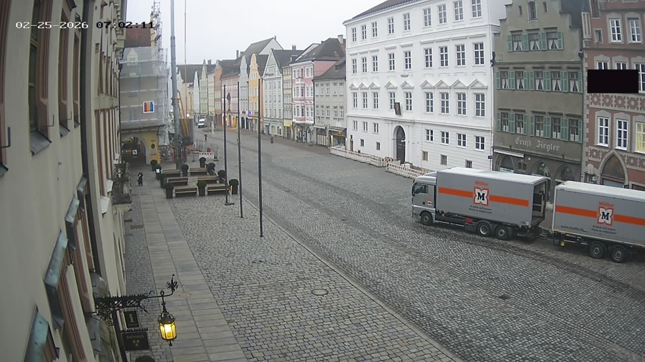 Archiv Foto Webcam Landshut: Blick vom Rathaus auf die Residenz