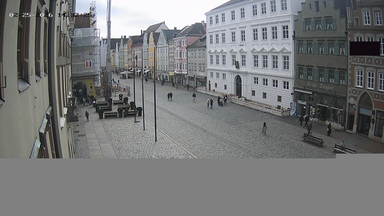 Archiv Foto Webcam Landshut: Blick vom Rathaus auf die Residenz