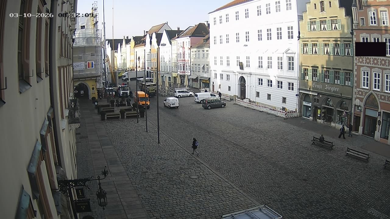 Archiv Foto Webcam Landshut: Blick vom Rathaus auf die Residenz