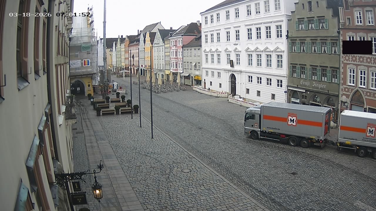 Archiv Foto Webcam Landshut: Blick vom Rathaus auf die Residenz