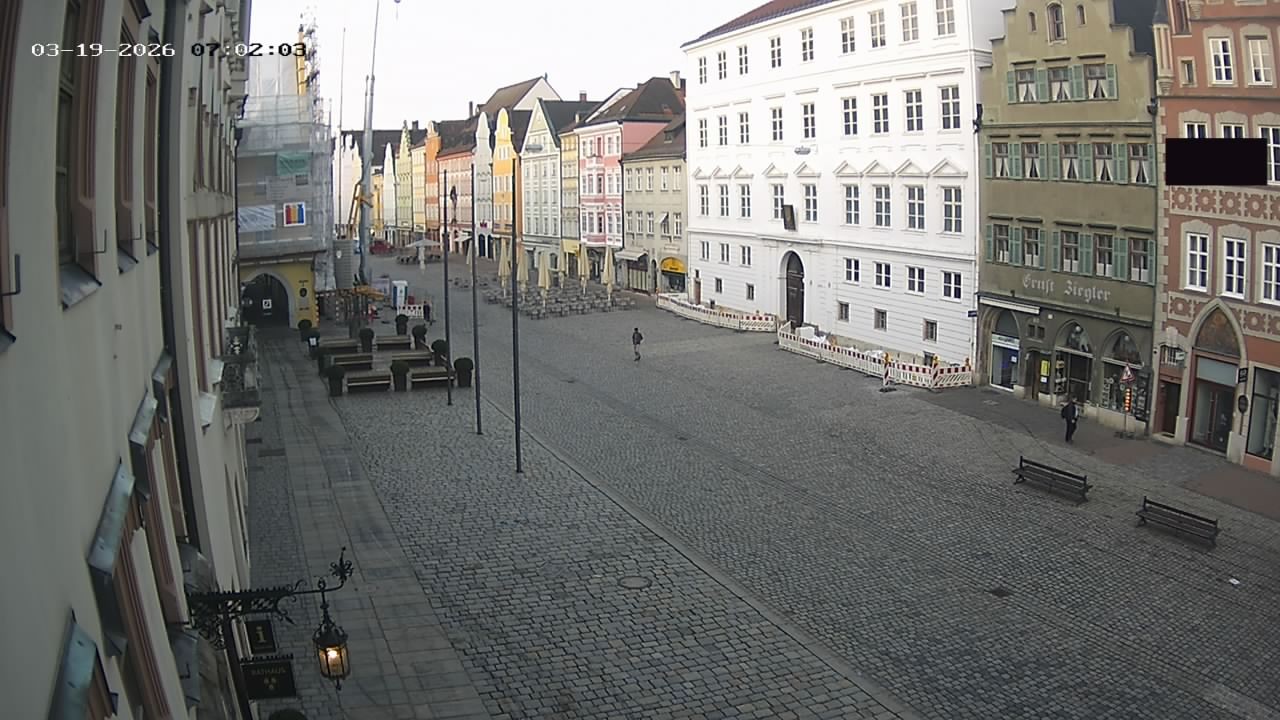 Archiv Foto Webcam Landshut: Blick vom Rathaus auf die Residenz