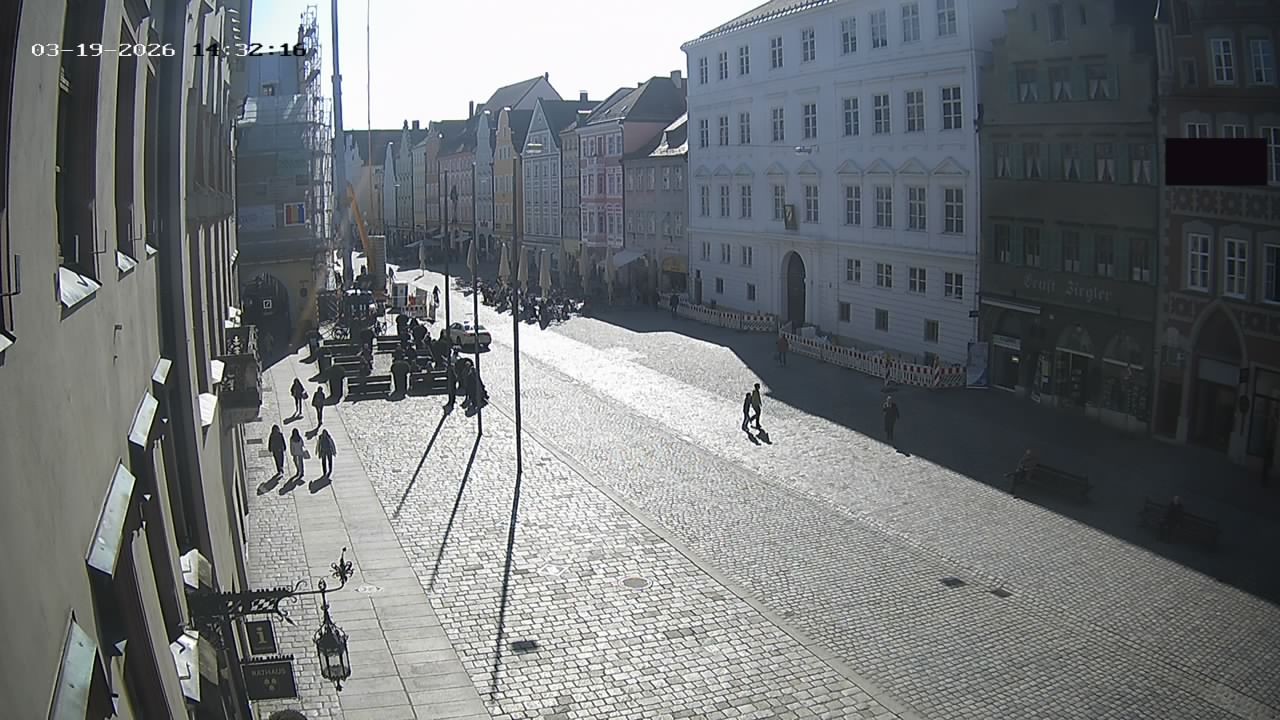 Archiv Foto Webcam Landshut: Blick vom Rathaus auf die Residenz