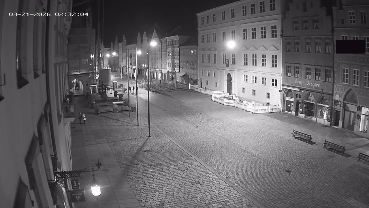 Archiv Foto Webcam Landshut: Blick vom Rathaus auf die Residenz