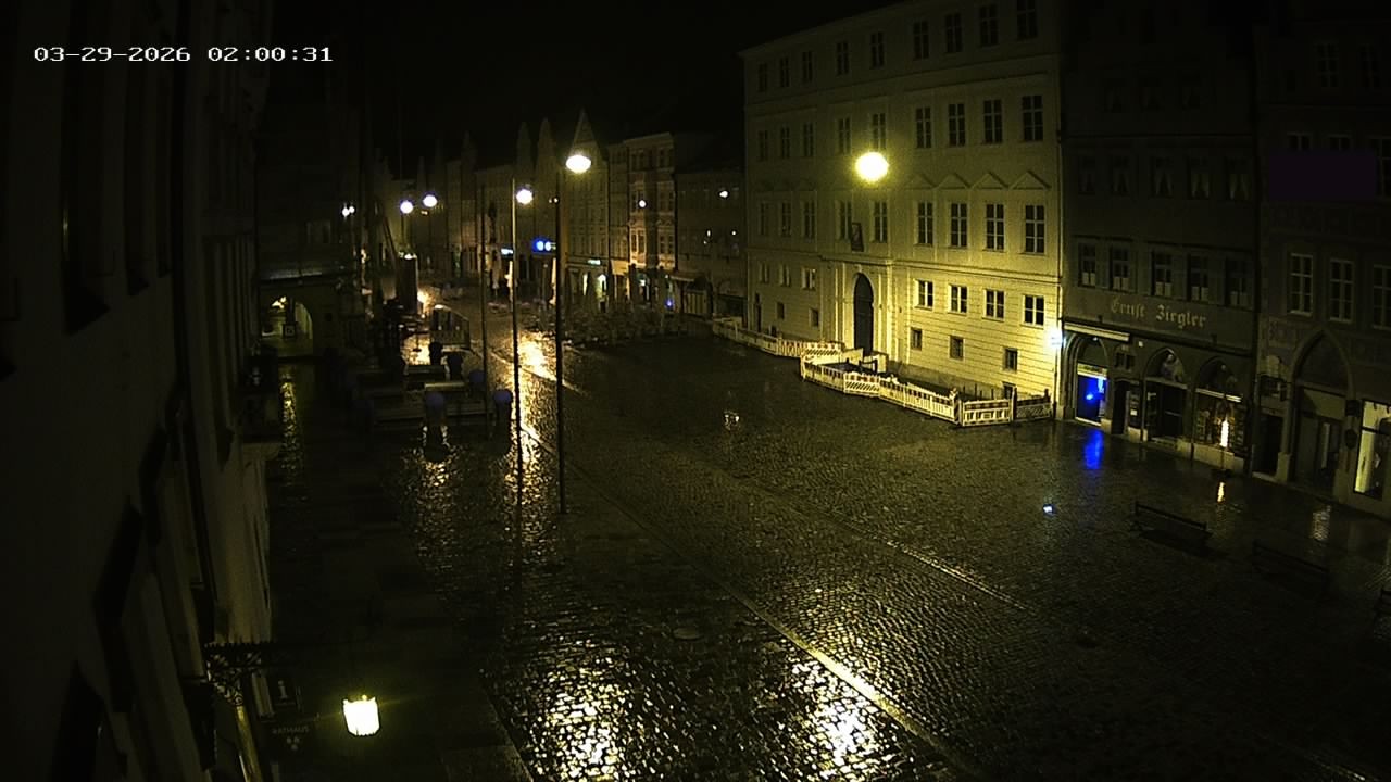Archiv Foto Webcam Landshut: Blick vom Rathaus auf die Residenz