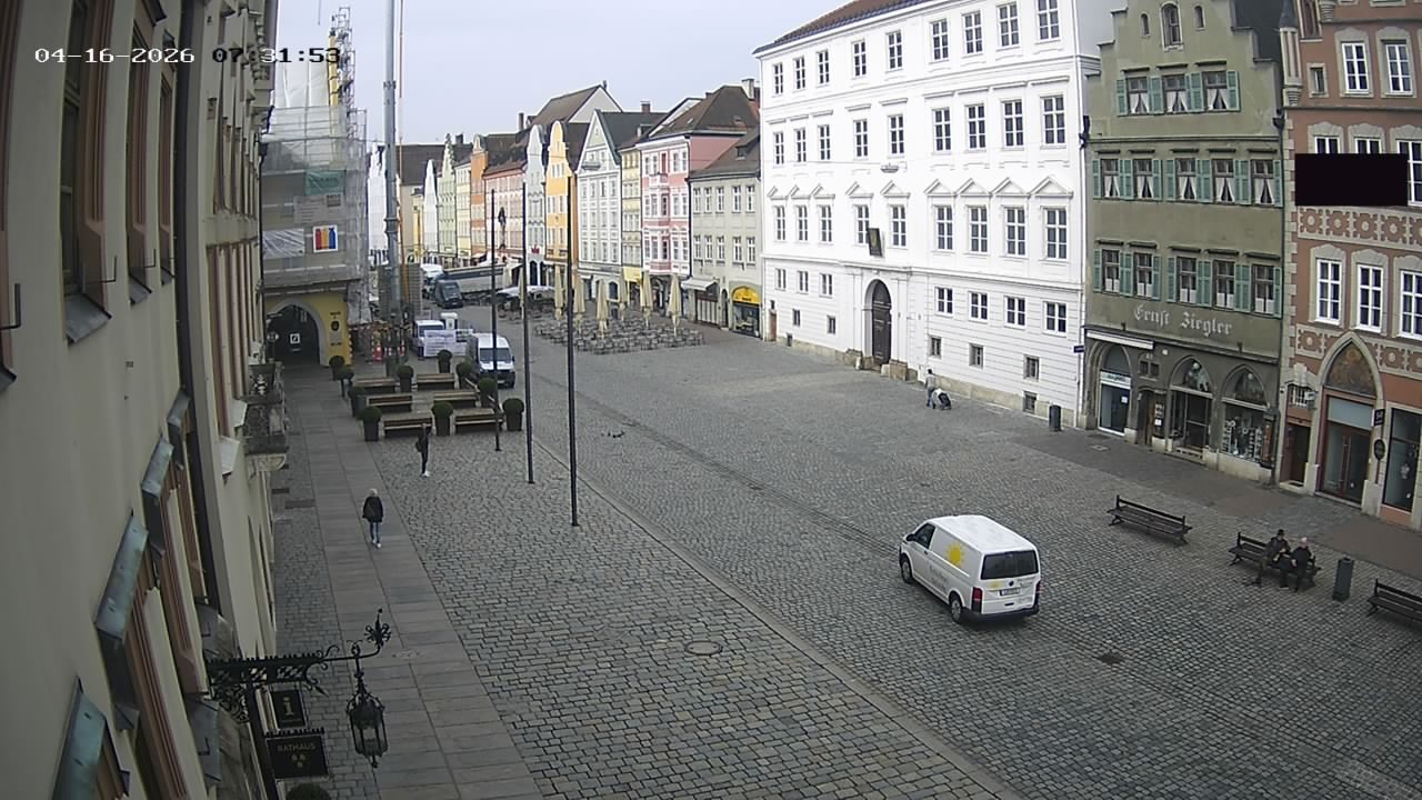 Archiv Foto Webcam Landshut: Blick vom Rathaus auf die Residenz
