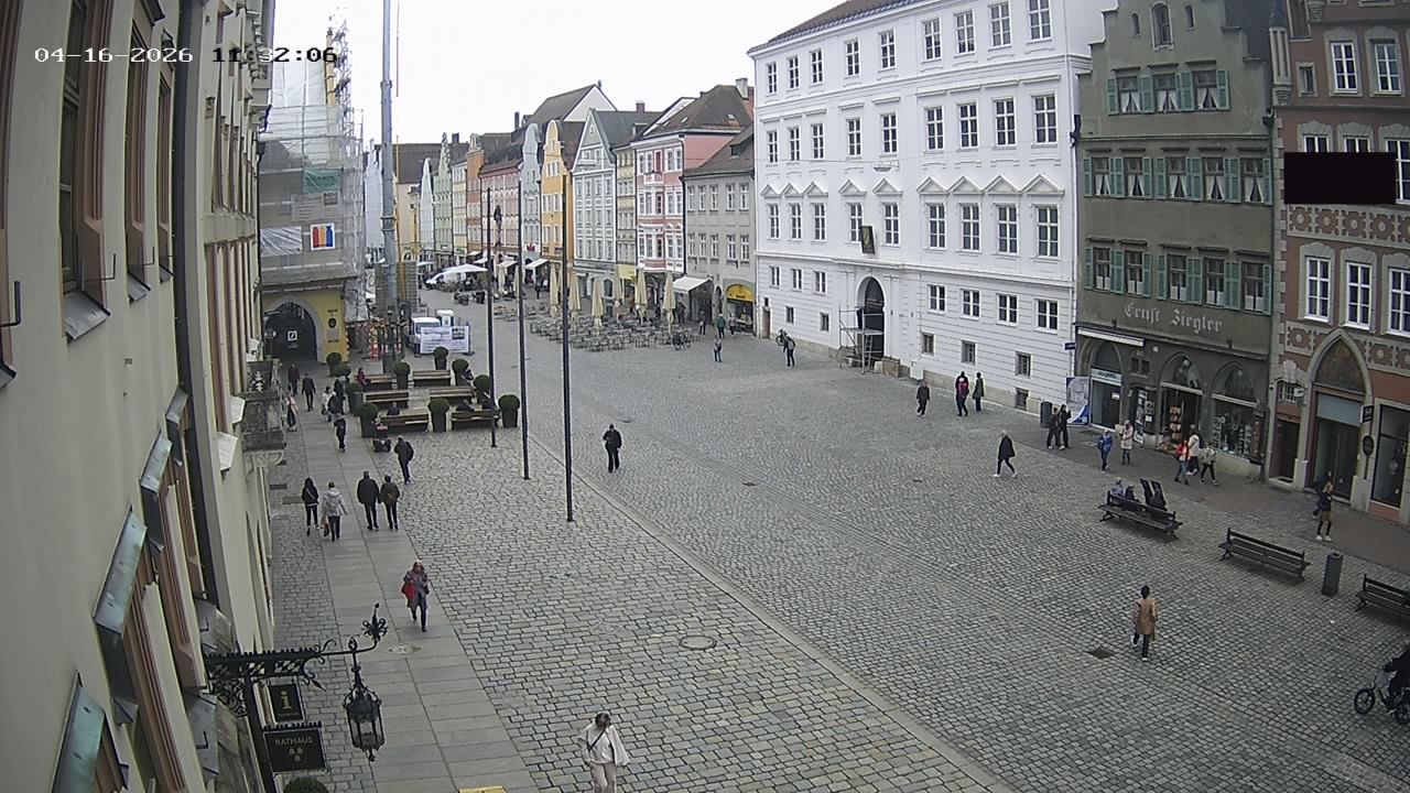 Archiv Foto Webcam Landshut: Blick vom Rathaus auf die Residenz