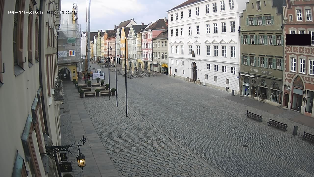 Archiv Foto Webcam Landshut: Blick vom Rathaus auf die Residenz