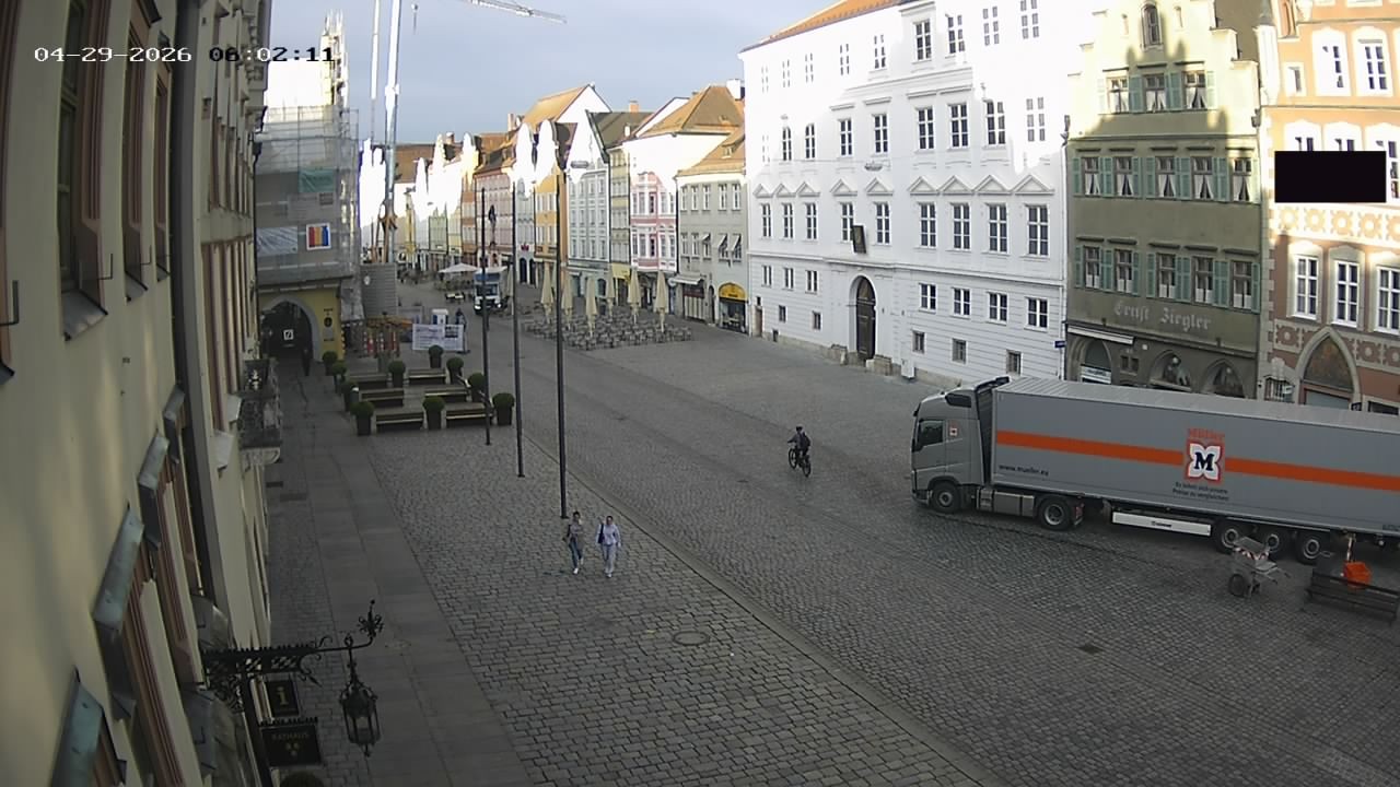 Archiv Foto Webcam Landshut: Blick vom Rathaus auf die Residenz