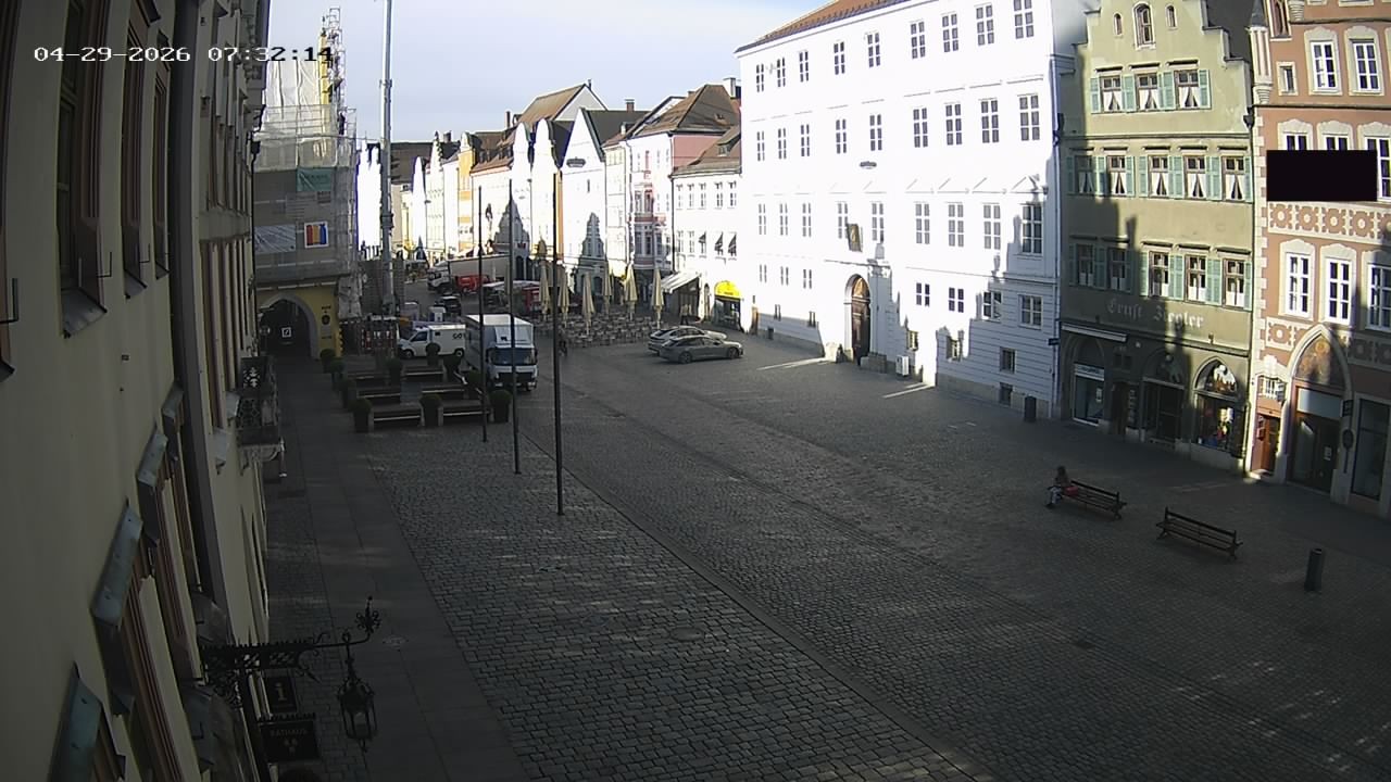 Archiv Foto Webcam Landshut: Blick vom Rathaus auf die Residenz