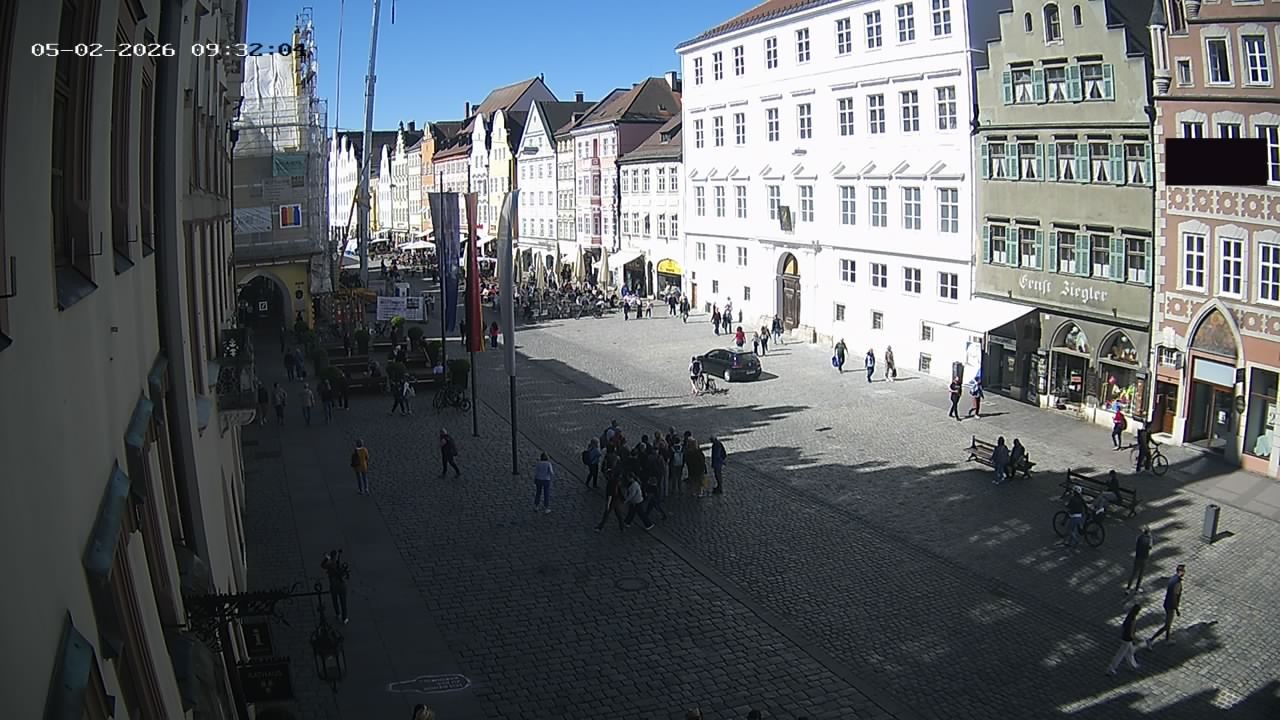 Archiv Foto Webcam Landshut: Blick vom Rathaus auf die Residenz