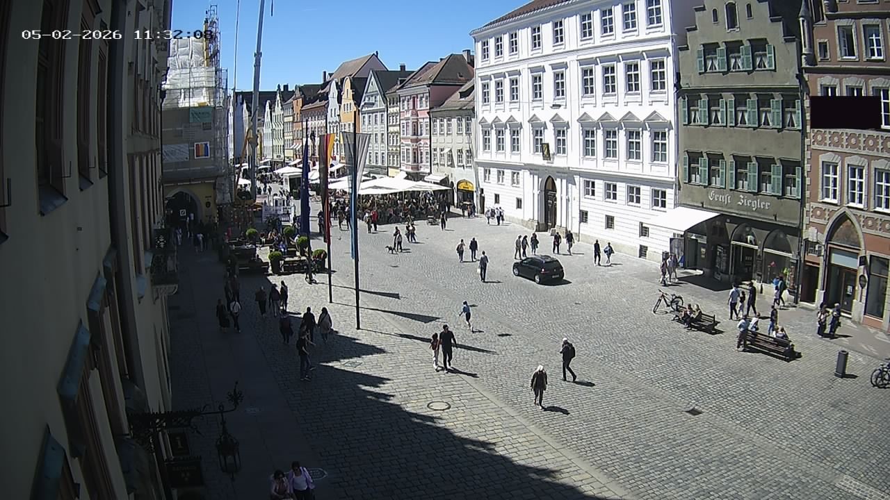 Archiv Foto Webcam Landshut: Blick vom Rathaus auf die Residenz