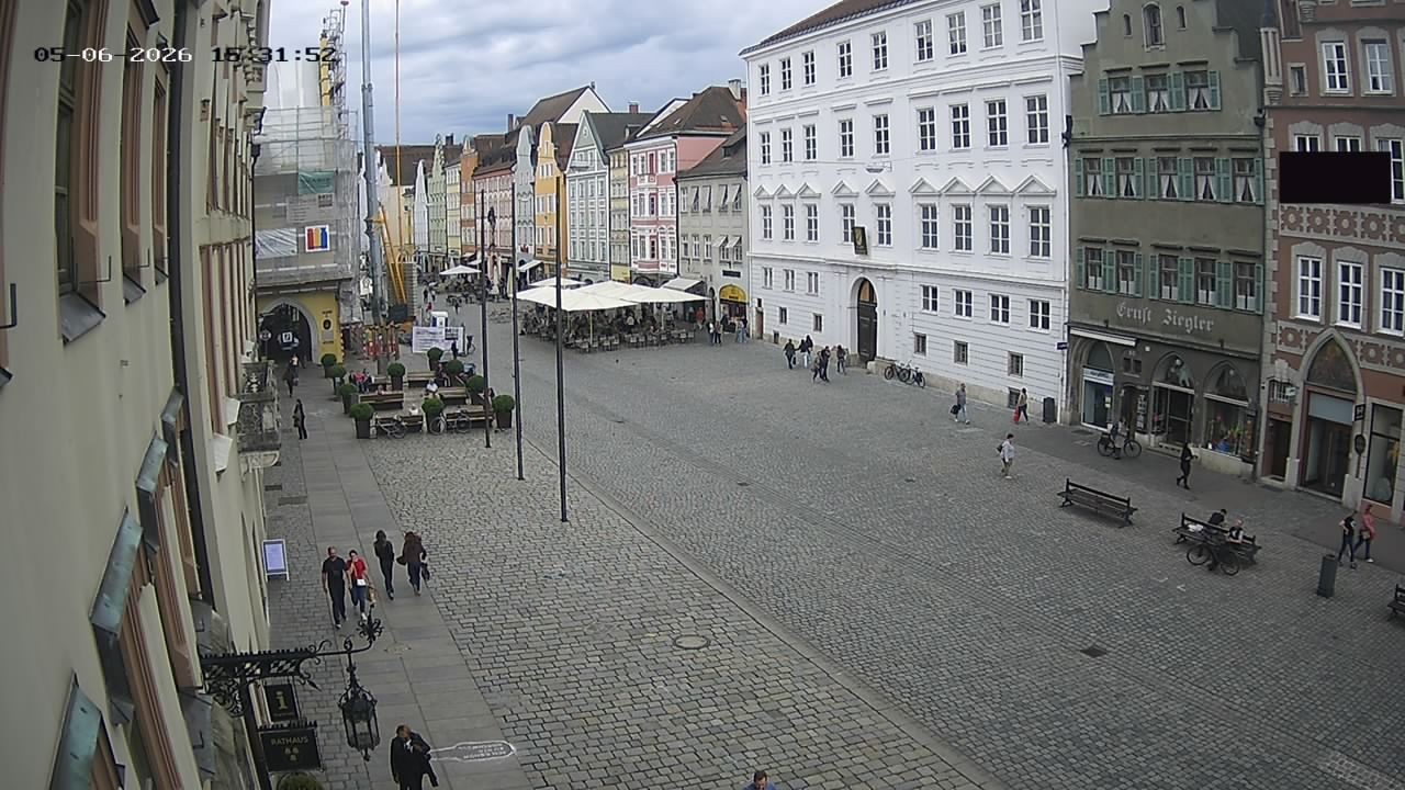 Archiv Foto Webcam Landshut: Blick vom Rathaus auf die Residenz
