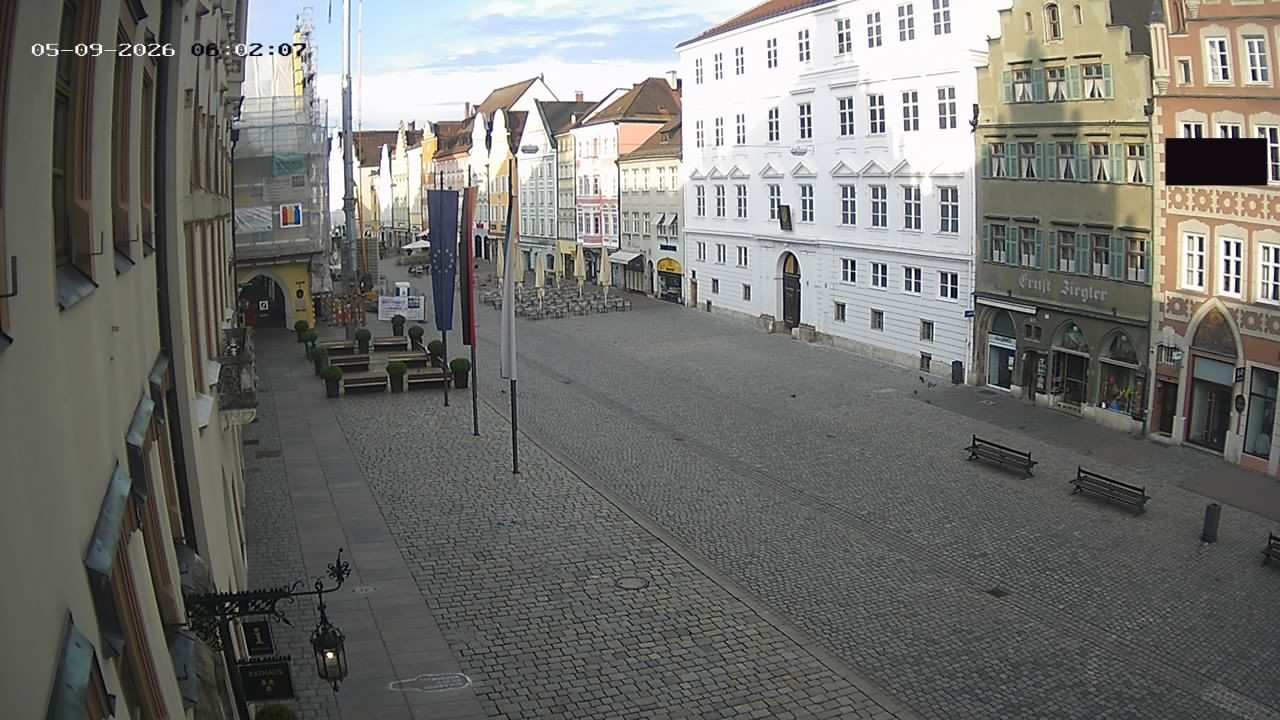 Archiv Foto Webcam Landshut: Blick vom Rathaus auf die Residenz