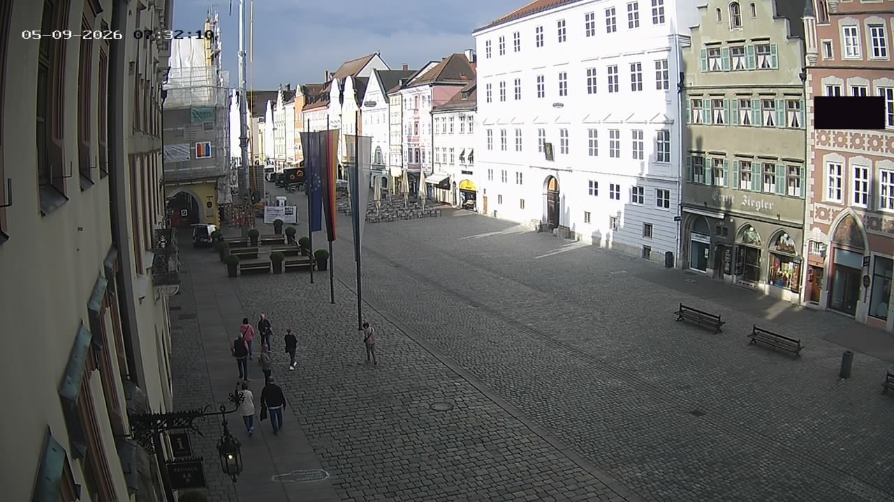 Archiv Foto Webcam Landshut: Blick vom Rathaus auf die Residenz