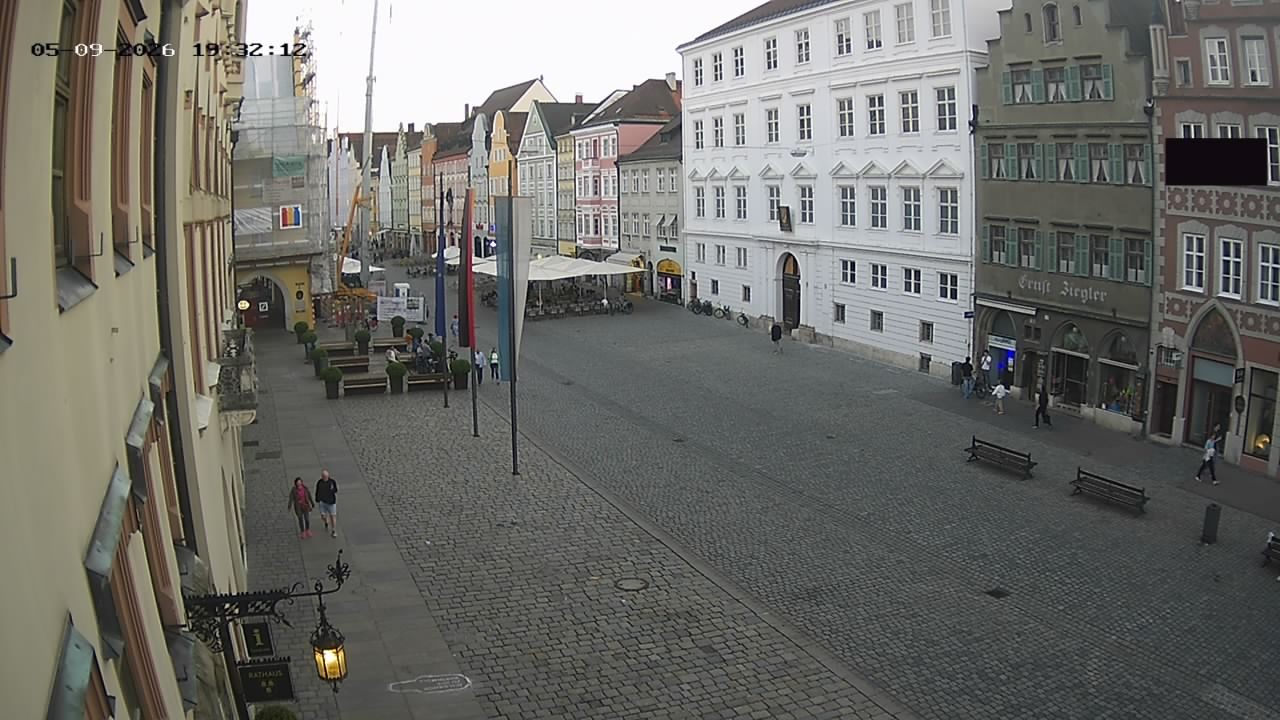 Archiv Foto Webcam Landshut: Blick vom Rathaus auf die Residenz