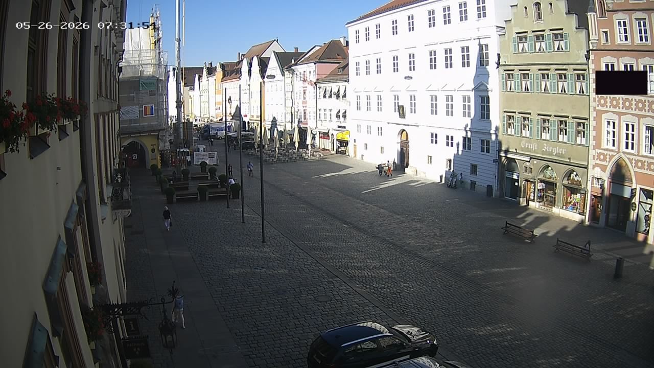 Archiv Foto Webcam Landshut: Blick vom Rathaus auf die Residenz