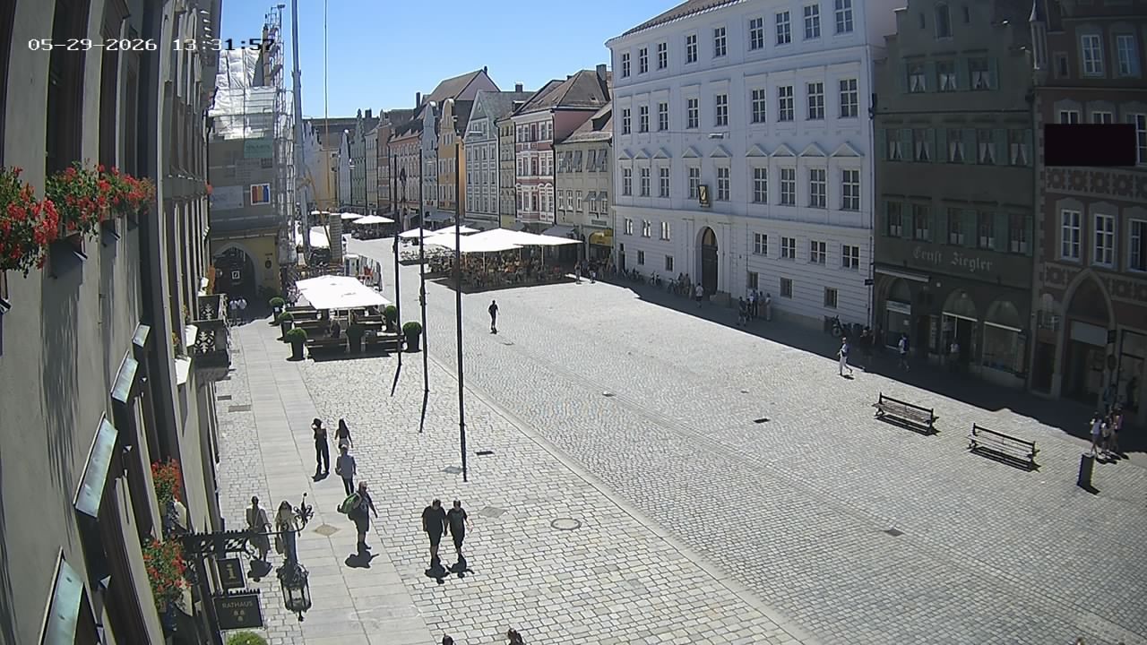 Archiv Foto Webcam Landshut: Blick vom Rathaus auf die Residenz