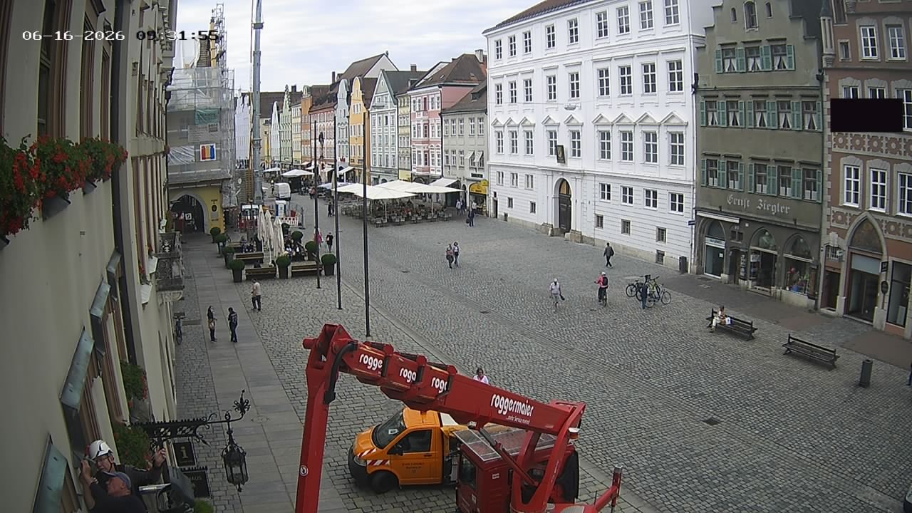 Archiv Foto Webcam Landshut: Blick vom Rathaus auf die Residenz