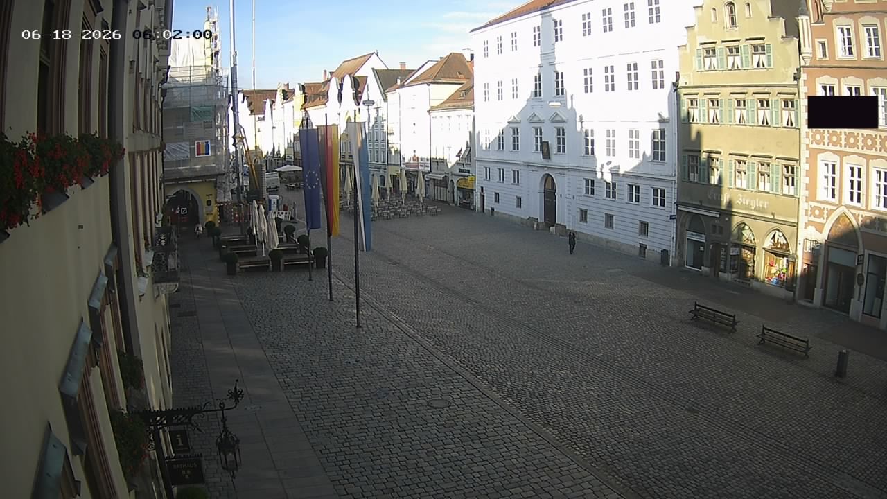 Archiv Foto Webcam Landshut: Blick vom Rathaus auf die Residenz
