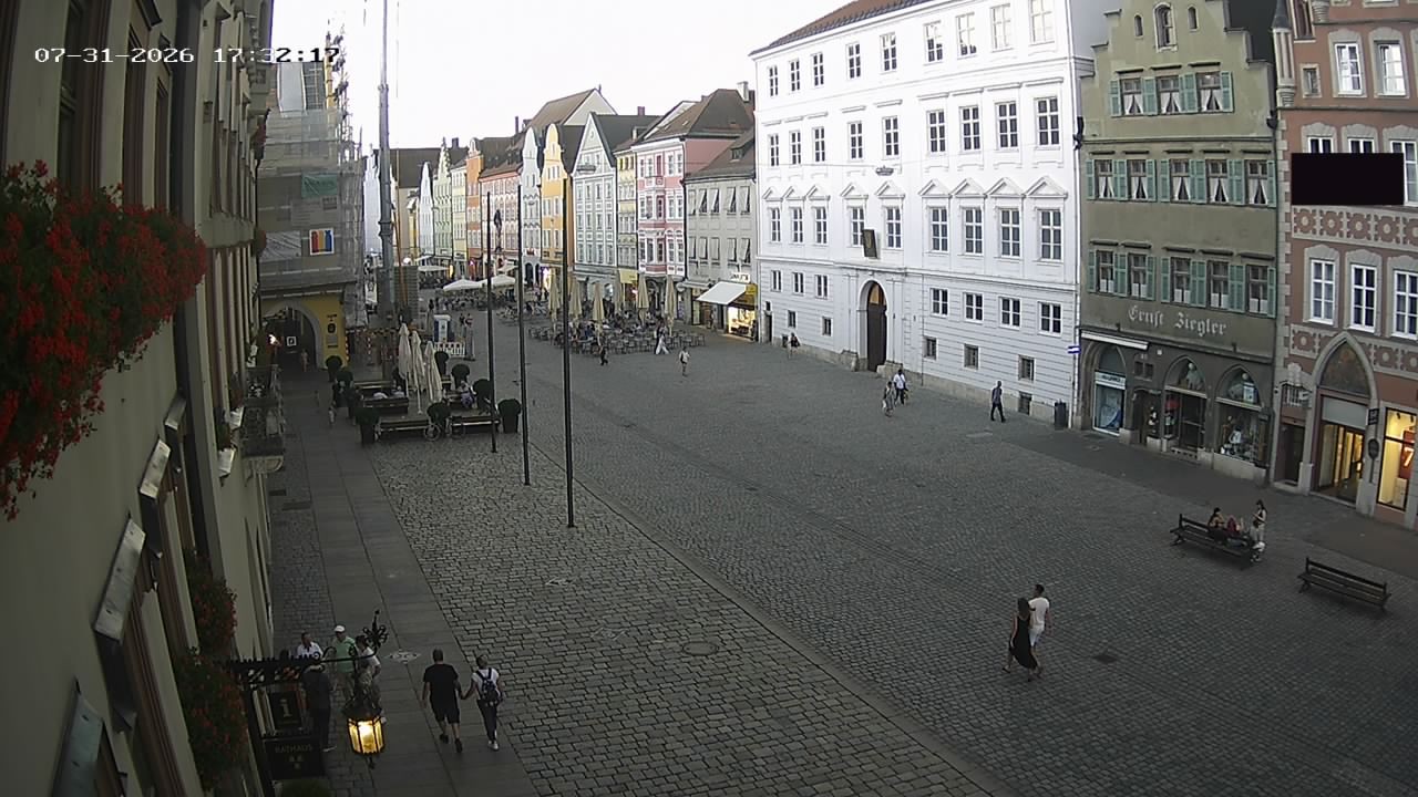 Archiv Foto Webcam Landshut: Blick vom Rathaus auf die Residenz