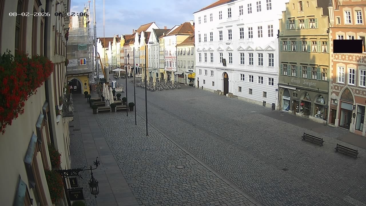 Archiv Foto Webcam Landshut: Blick vom Rathaus auf die Residenz