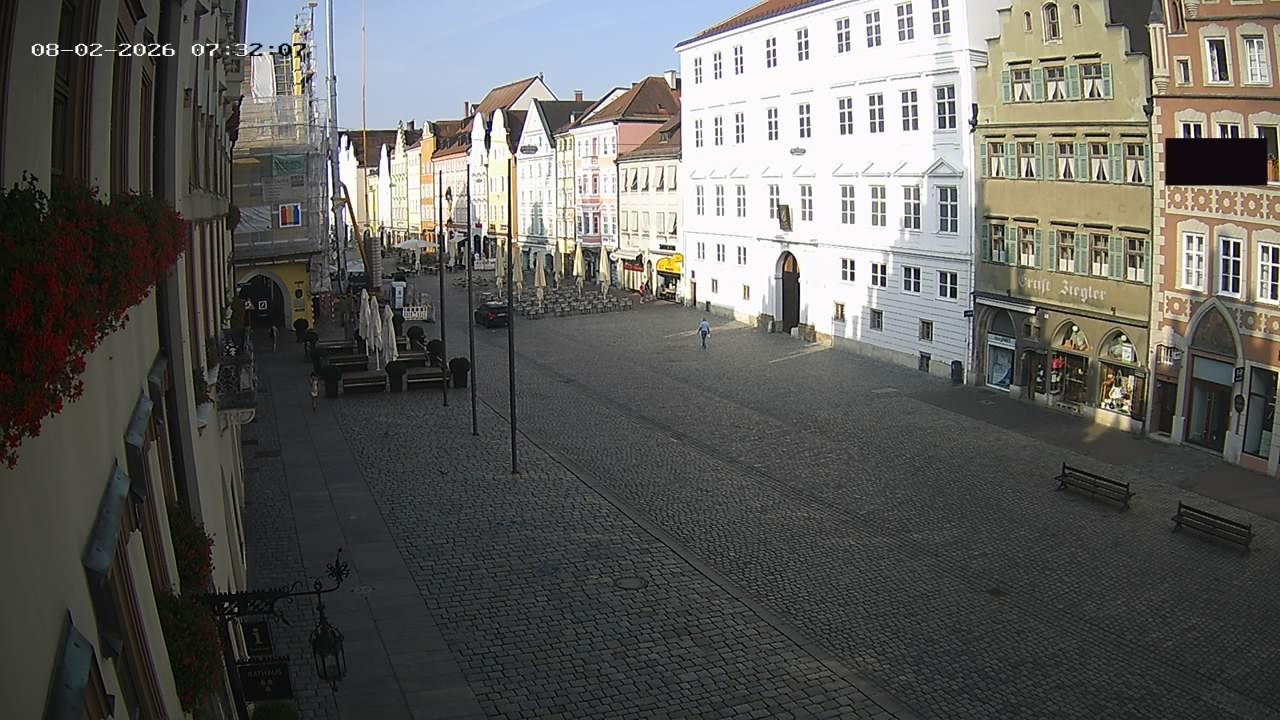 Archiv Foto Webcam Landshut: Blick vom Rathaus auf die Residenz