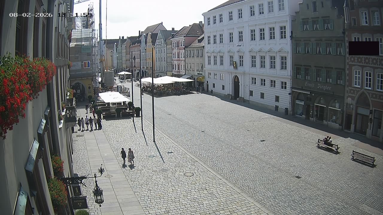 Archiv Foto Webcam Landshut: Blick vom Rathaus auf die Residenz