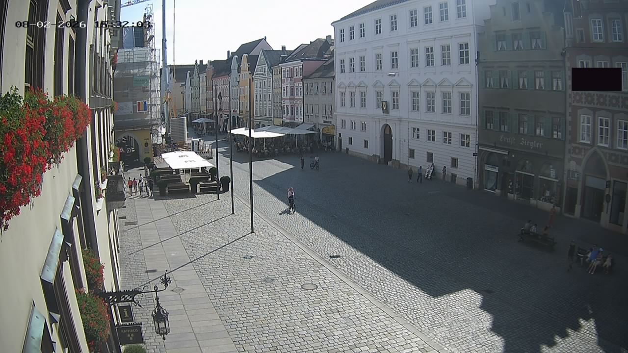 Archiv Foto Webcam Landshut: Blick vom Rathaus auf die Residenz