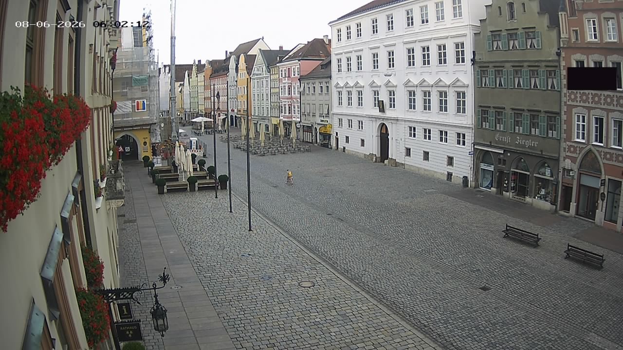 Archiv Foto Webcam Landshut: Blick vom Rathaus auf die Residenz