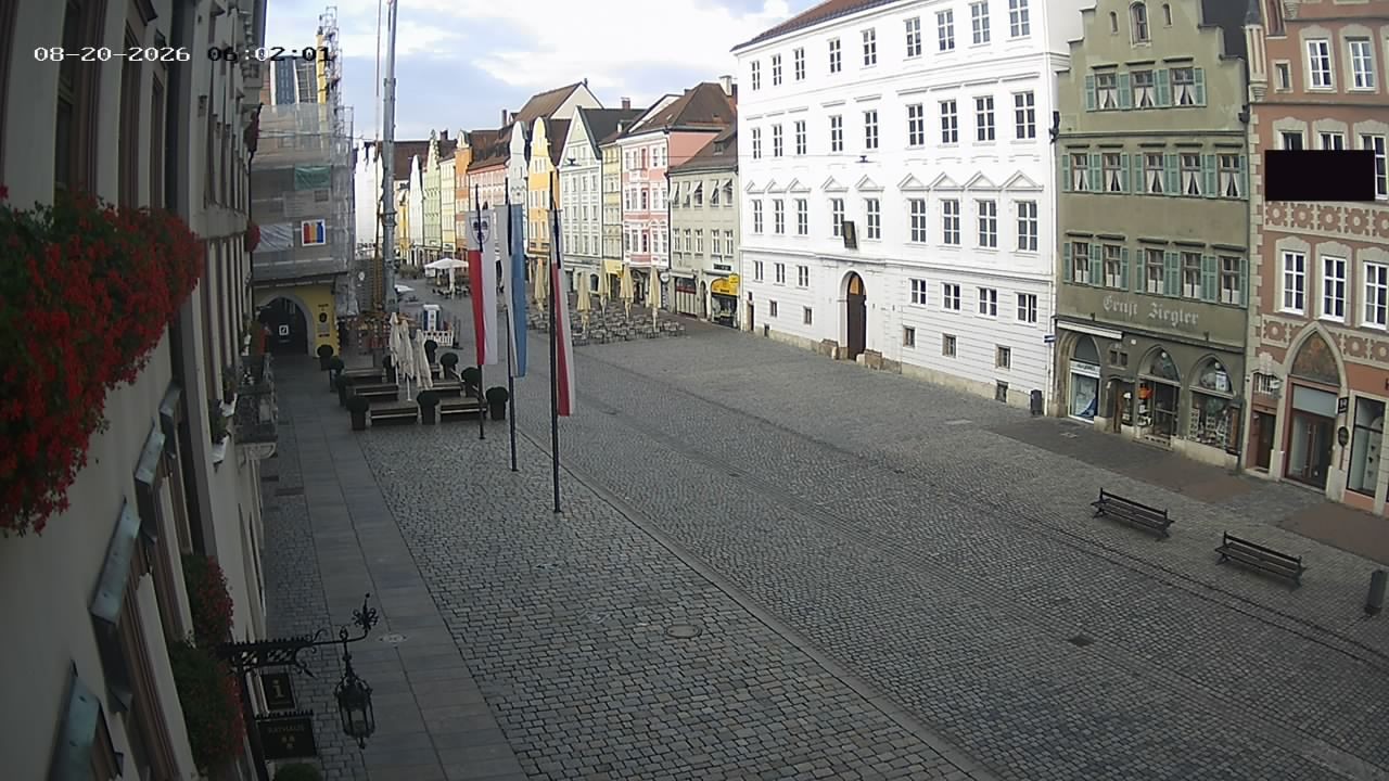 Archiv Foto Webcam Landshut: Blick vom Rathaus auf die Residenz