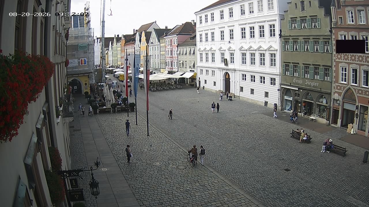 Archiv Foto Webcam Landshut: Blick vom Rathaus auf die Residenz
