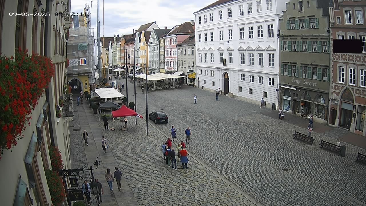 Archiv Foto Webcam Landshut: Blick vom Rathaus auf die Residenz