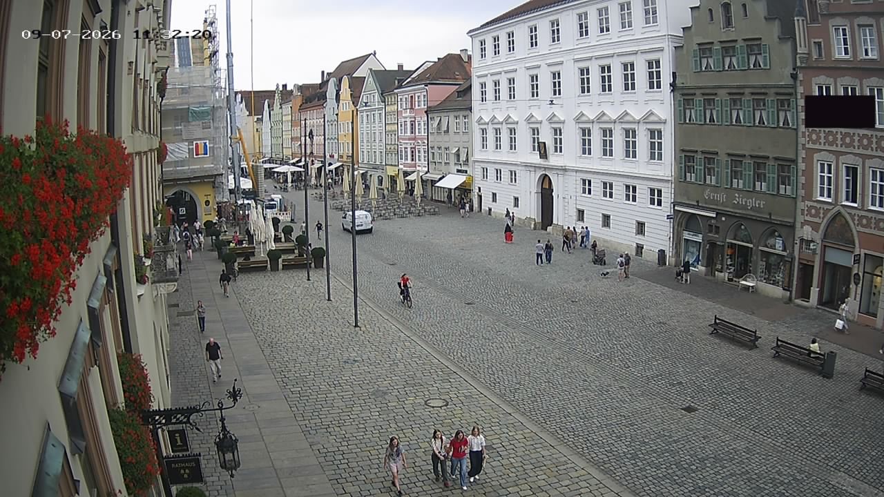 Archiv Foto Webcam Landshut: Blick vom Rathaus auf die Residenz