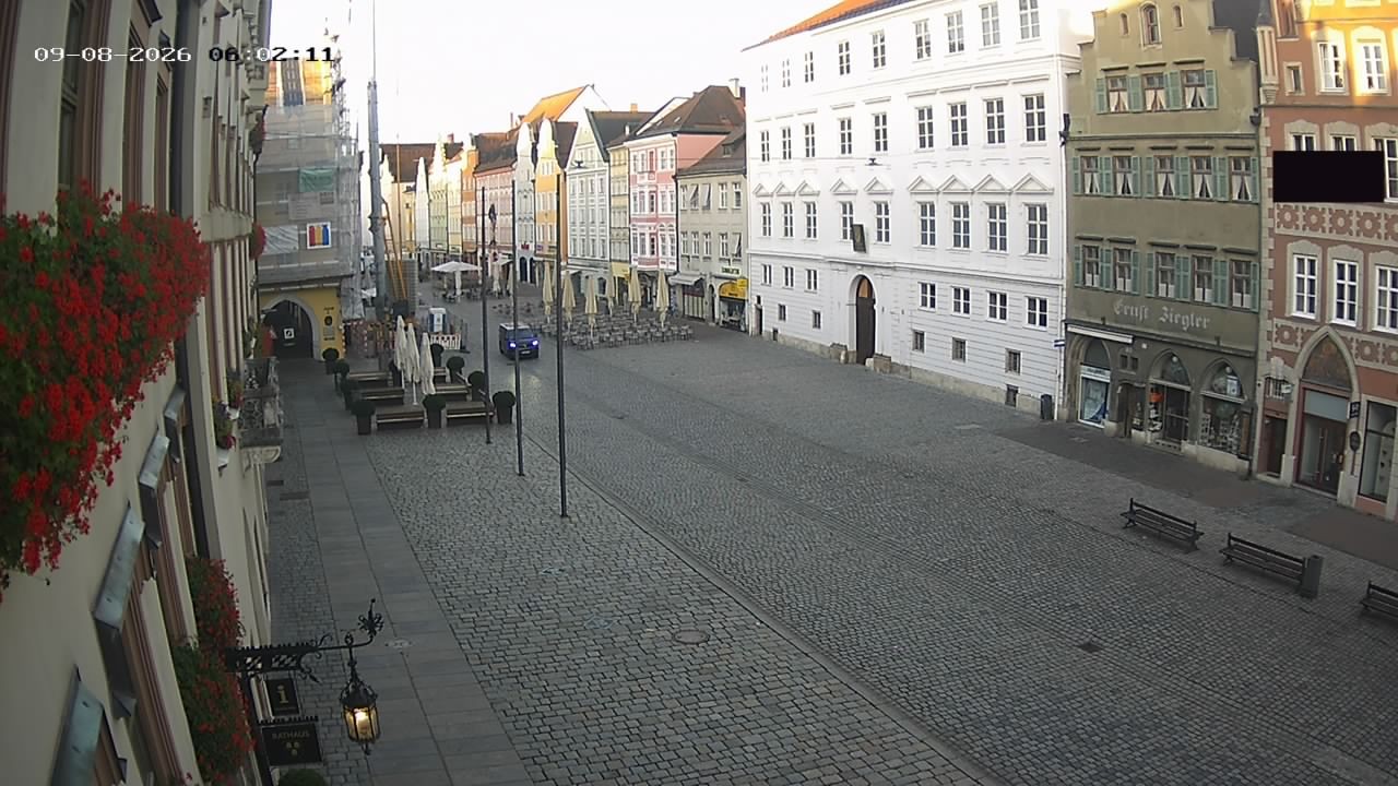 Archiv Foto Webcam Landshut: Blick vom Rathaus auf die Residenz
