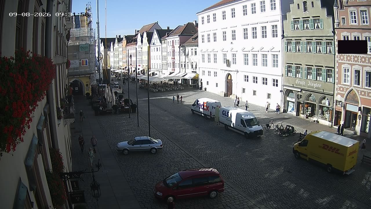Archiv Foto Webcam Landshut: Blick vom Rathaus auf die Residenz