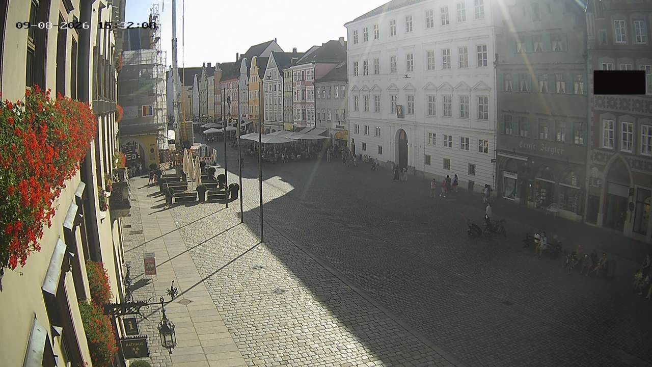 Archiv Foto Webcam Landshut: Blick vom Rathaus auf die Residenz