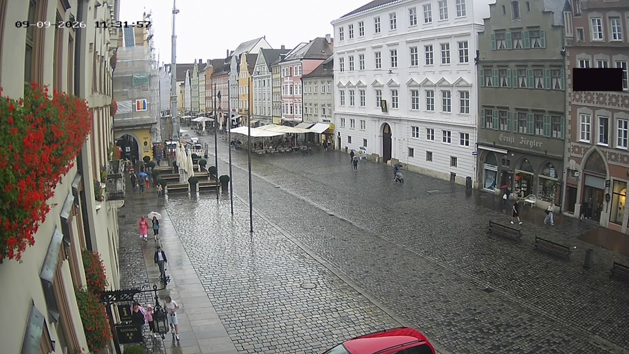 Archiv Foto Webcam Landshut: Blick vom Rathaus auf die Residenz