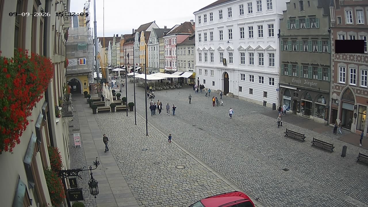 Archiv Foto Webcam Landshut: Blick vom Rathaus auf die Residenz