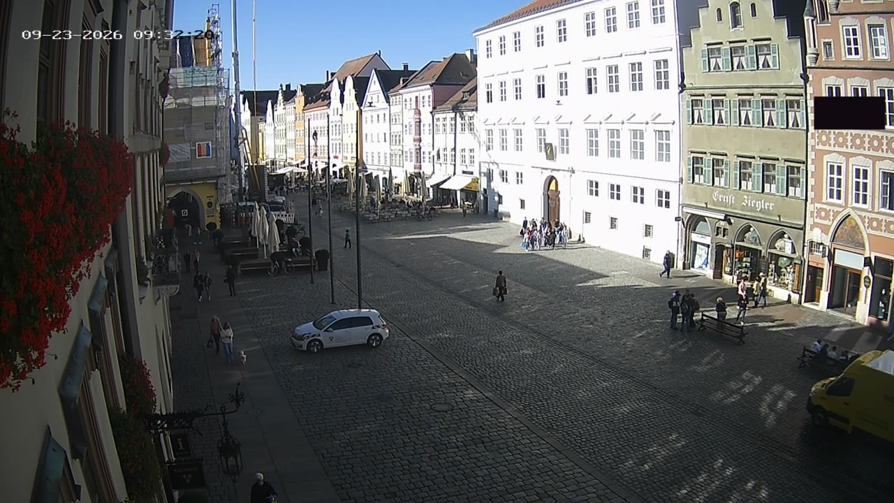 Archiv Foto Webcam Landshut: Blick vom Rathaus auf die Residenz