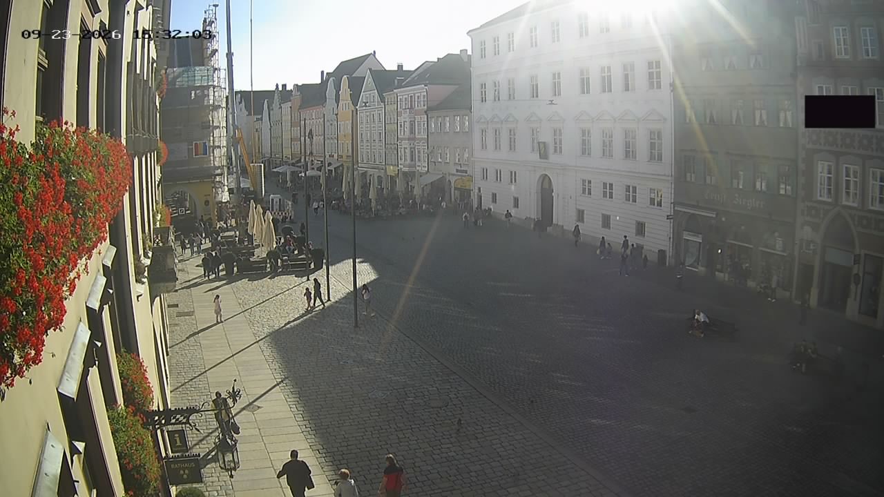 Archiv Foto Webcam Landshut: Blick vom Rathaus auf die Residenz