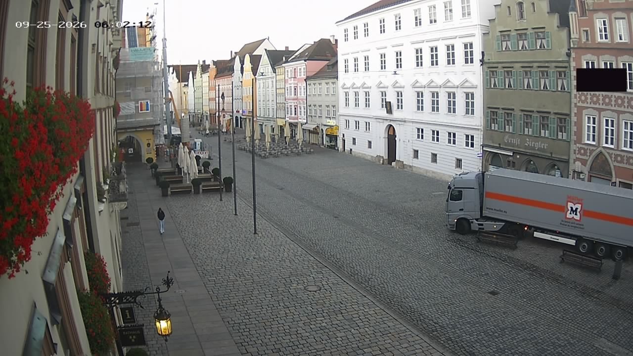 Archiv Foto Webcam Landshut: Blick vom Rathaus auf die Residenz