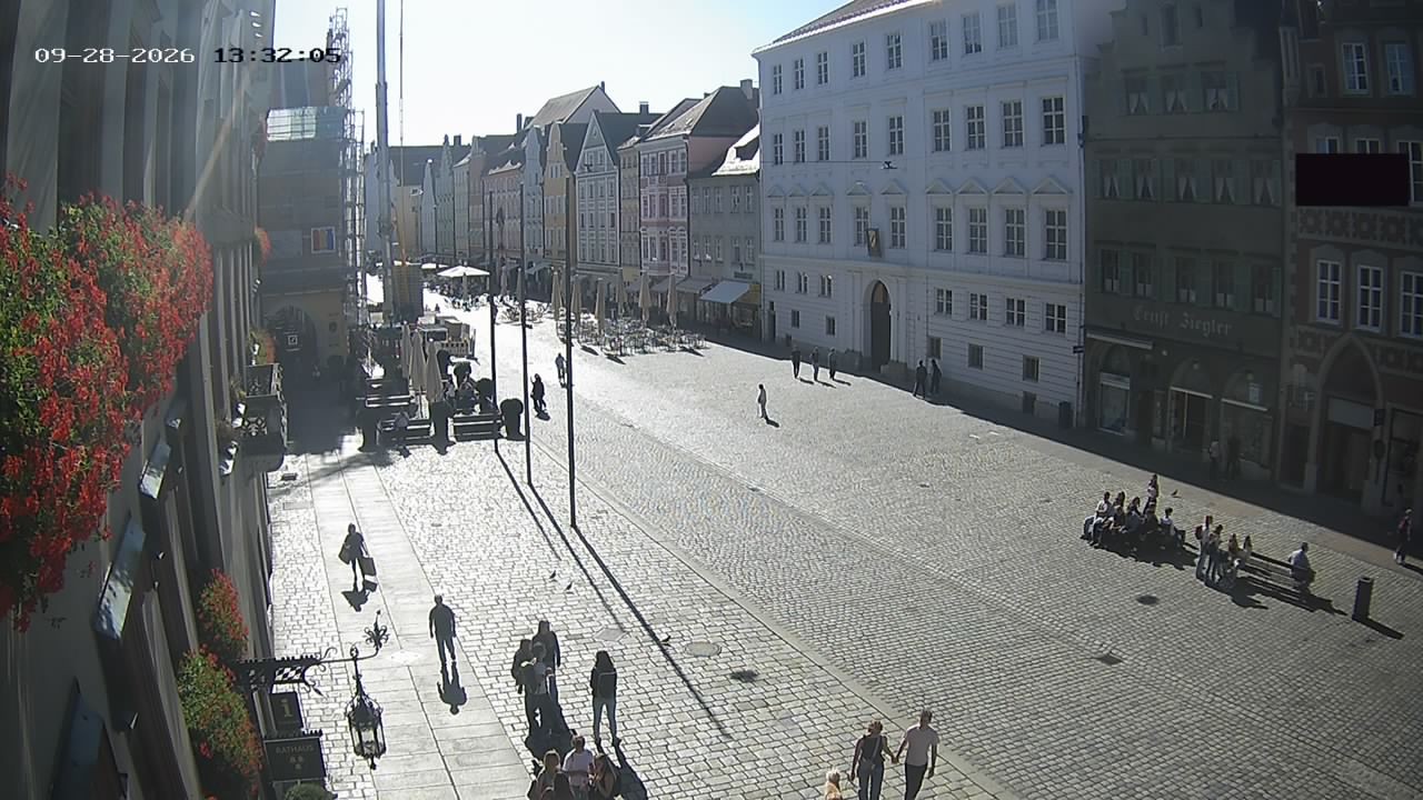 Archiv Foto Webcam Landshut: Blick vom Rathaus auf die Residenz