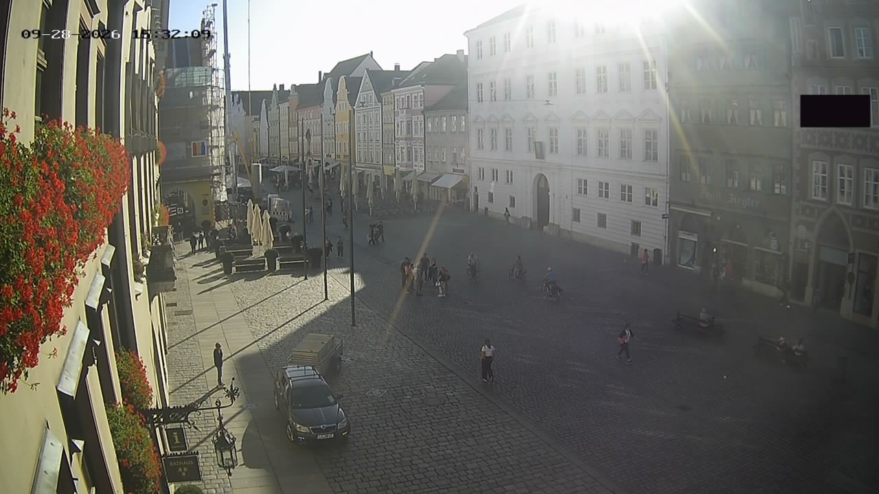 Archiv Foto Webcam Landshut: Blick vom Rathaus auf die Residenz