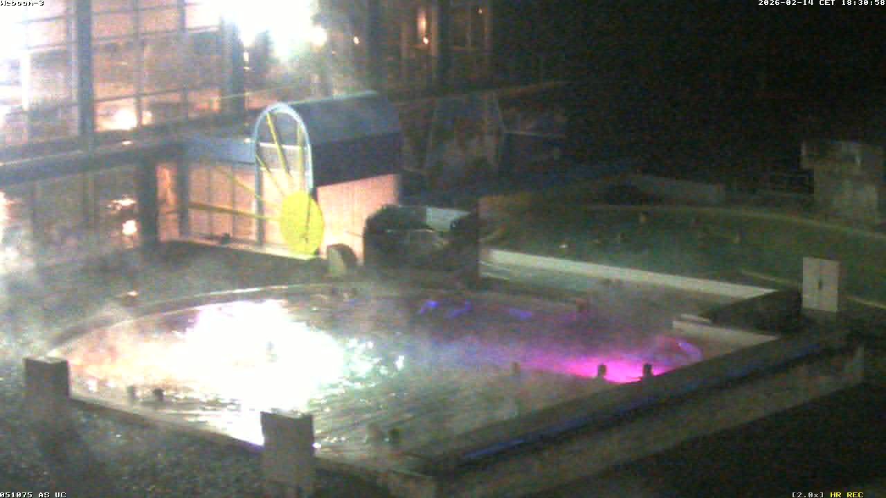 Archiv Foto Webcam Bad Füssing: Johannesbad-Therme Felsenlagune