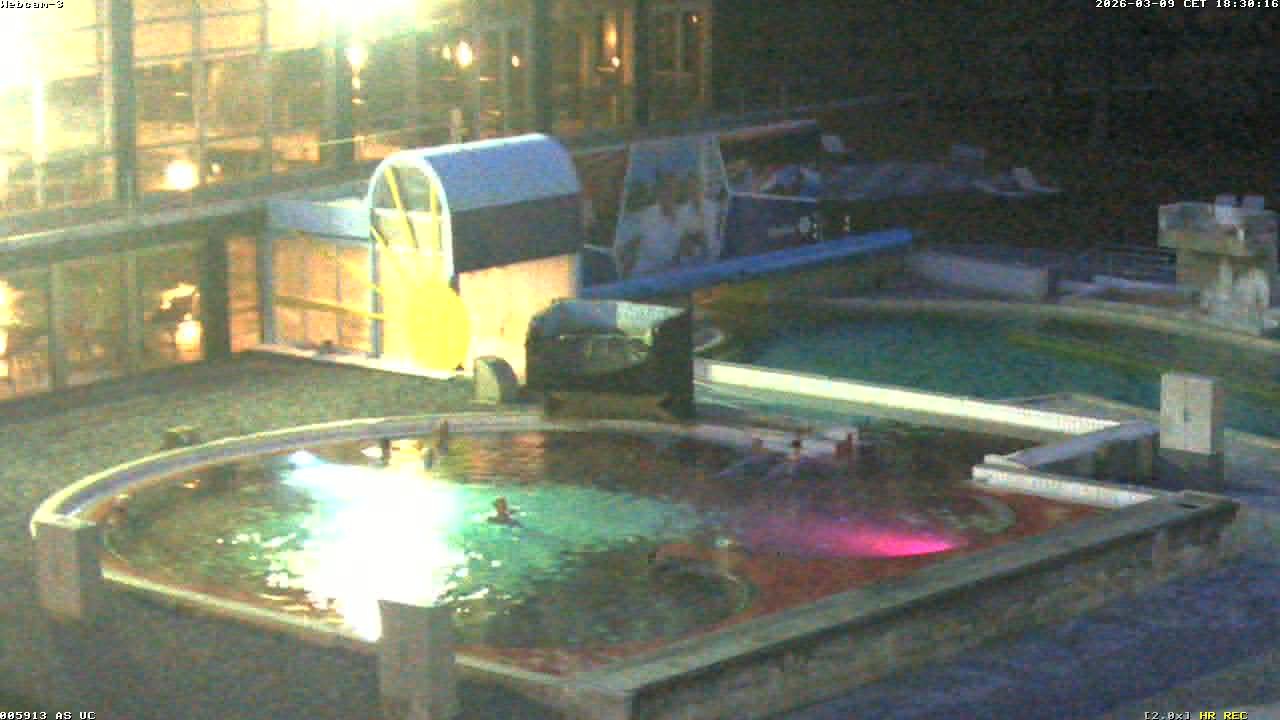 Archiv Foto Webcam Bad Füssing: Johannesbad-Therme Felsenlagune