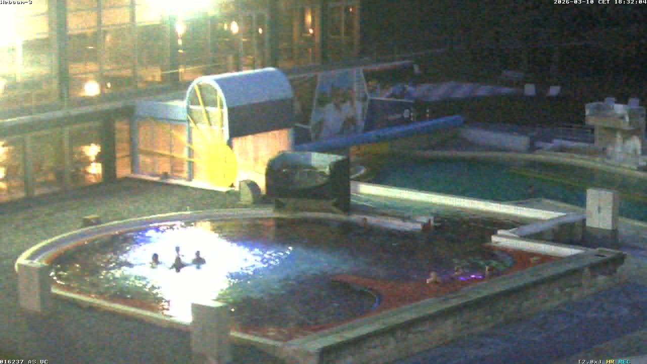 Archiv Foto Webcam Bad Füssing: Johannesbad-Therme Felsenlagune