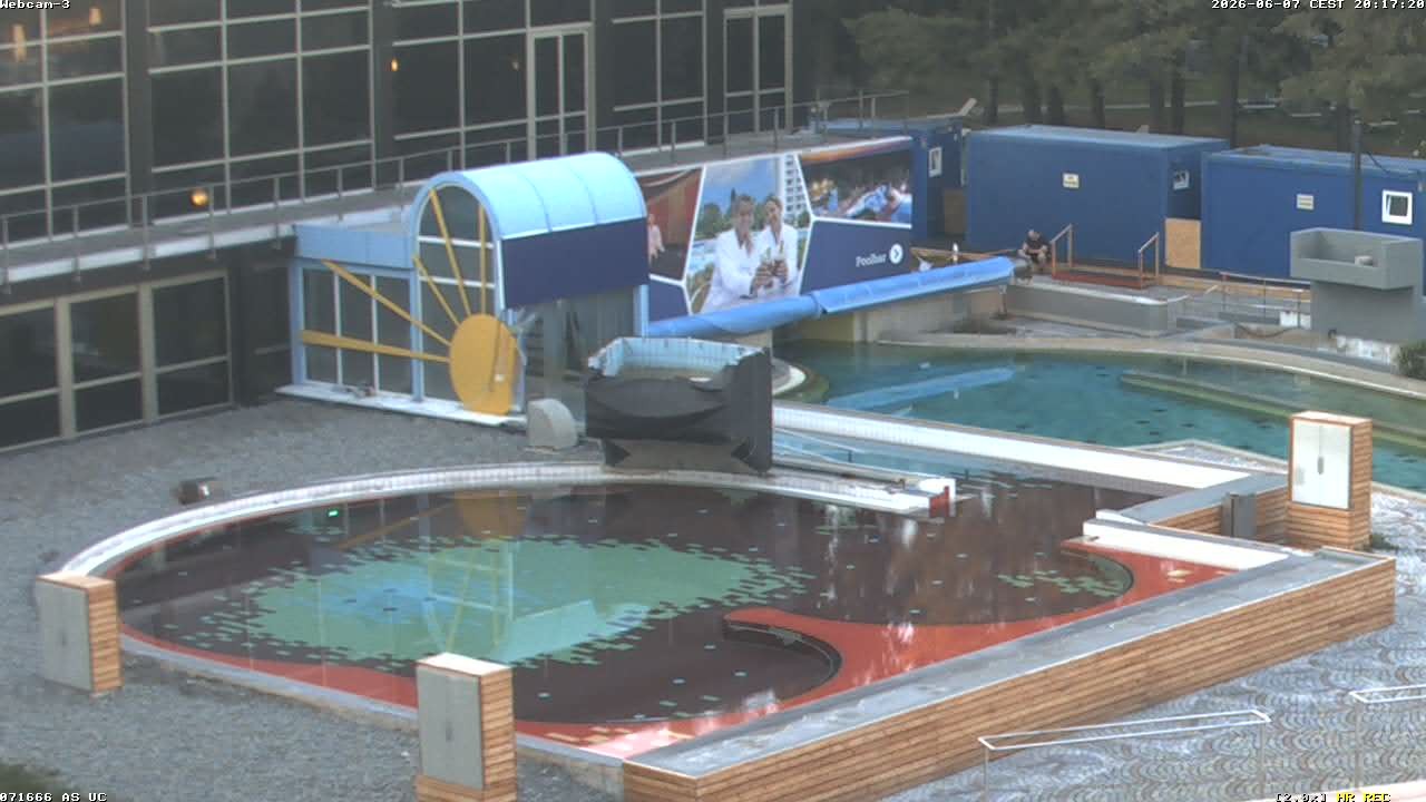Archiv Foto Webcam Bad Füssing: Johannesbad-Therme Felsenlagune