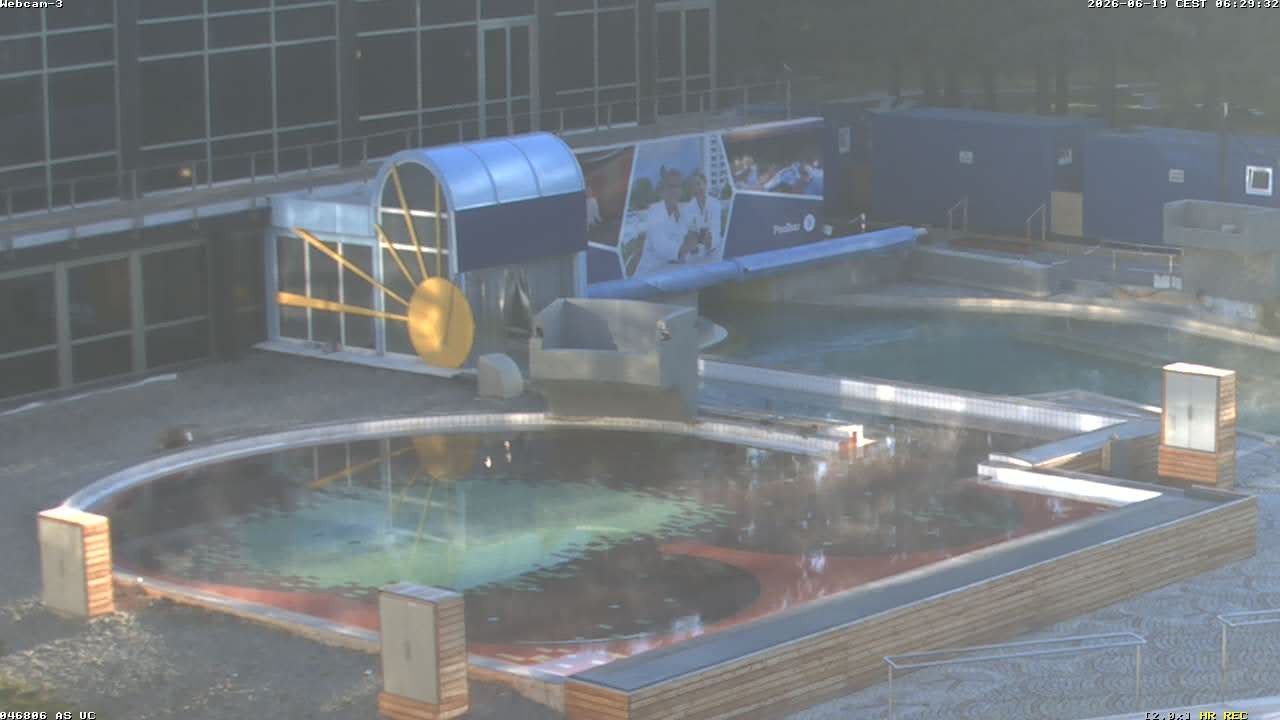 Archiv Foto Webcam Bad Füssing: Johannesbad-Therme Felsenlagune