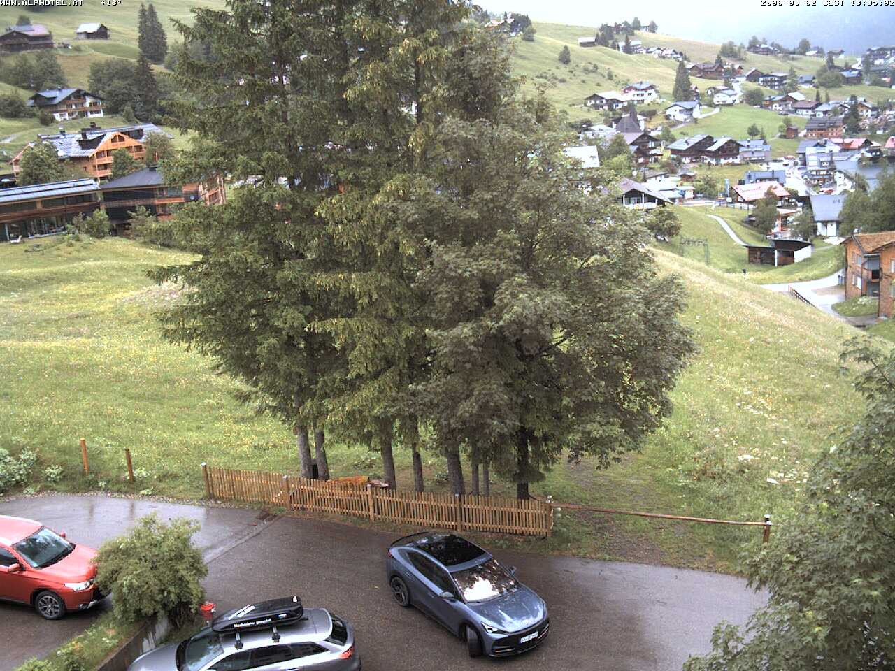 Archived image Webcam Hotel "Alphotel" at Kleinwalsertal