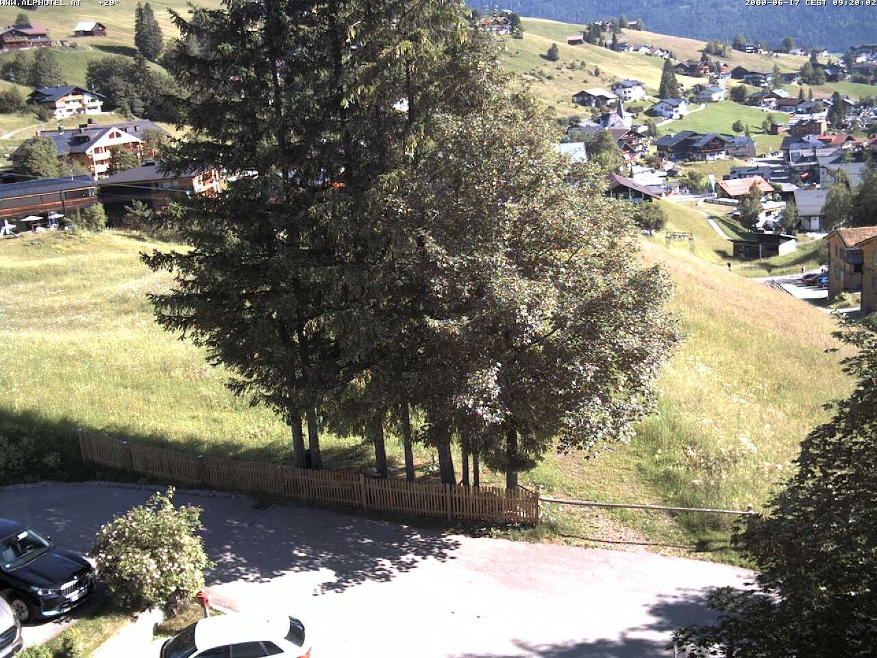 Archiv Foto Webcam Alphotel im Kleinwalsertal